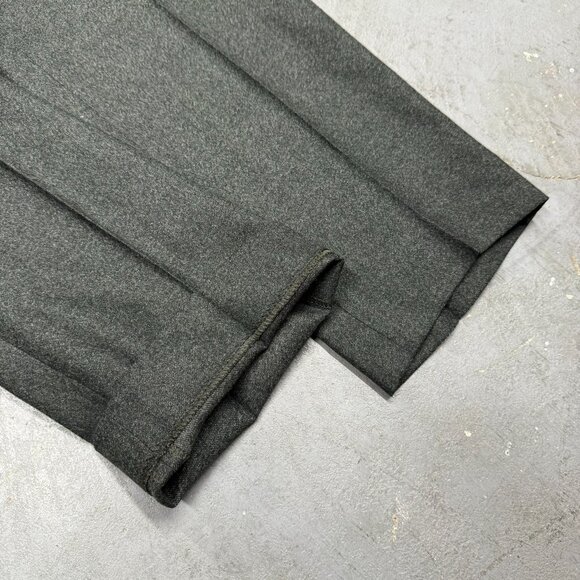 Green Textured Suit with Notched Lapels - Picture 14 of 14